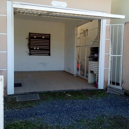 Sobrado Em Penha - Sc Villa Exterior photo